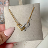 COLLIER MARIA